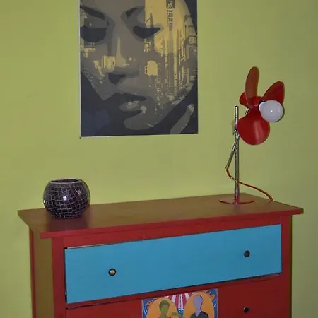 Blu Shelter & Art Playroom Roma