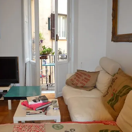 Blu Shelter & Art Playroom Casa vacanze *