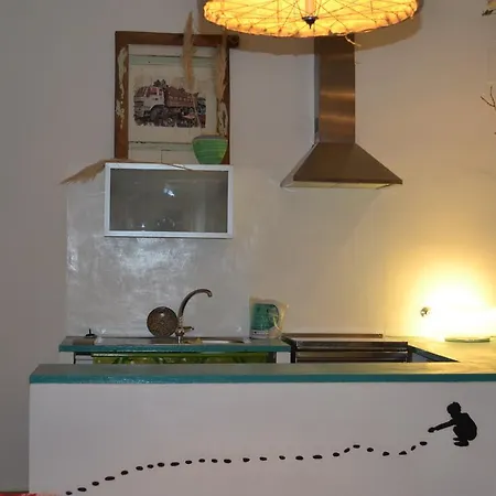 Blu Shelter & Art Playroom * Roma